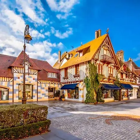 Le Camaieu Apartment *